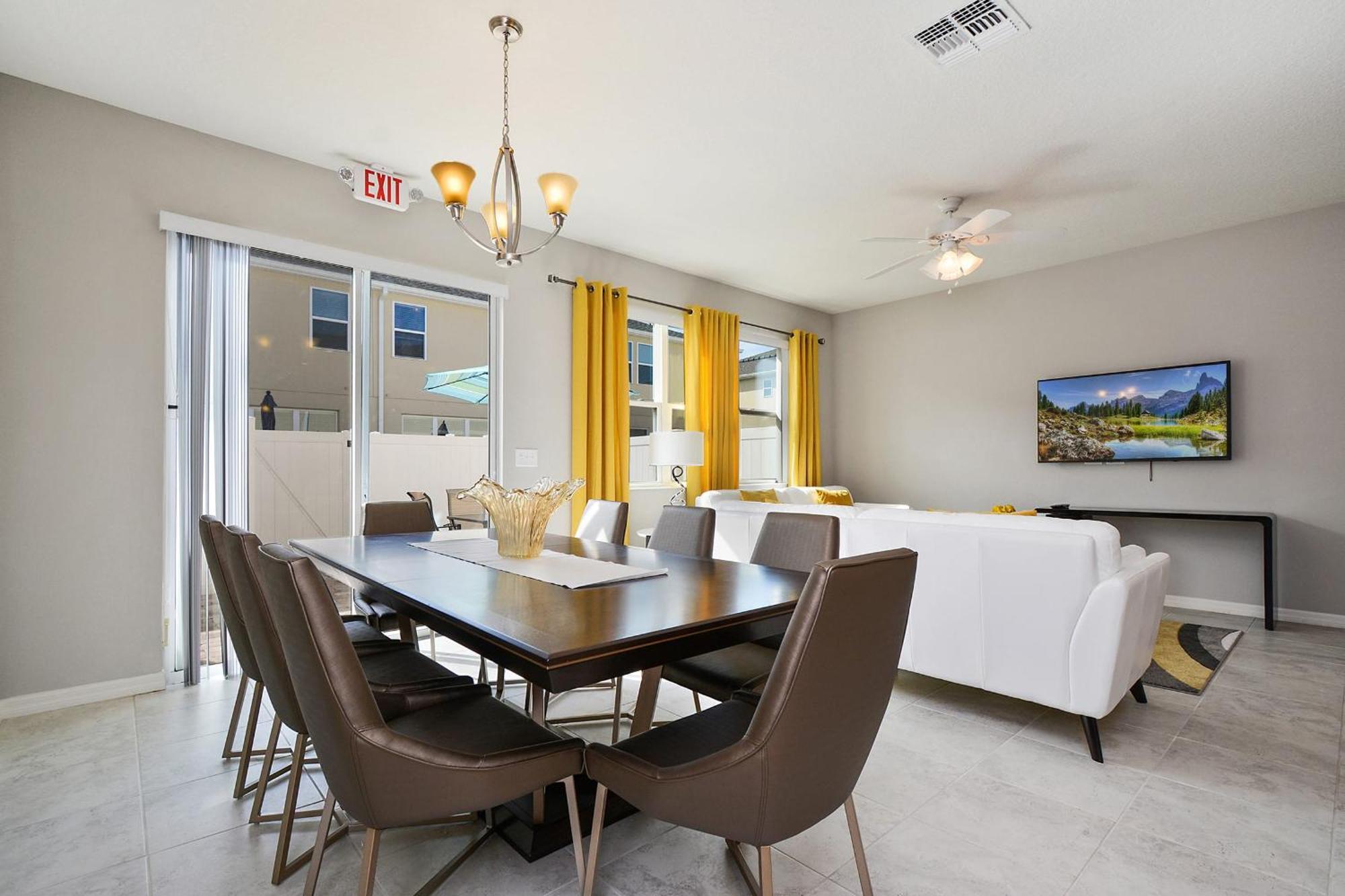 Four Bedrooms Townhome 5122 Holiday home
